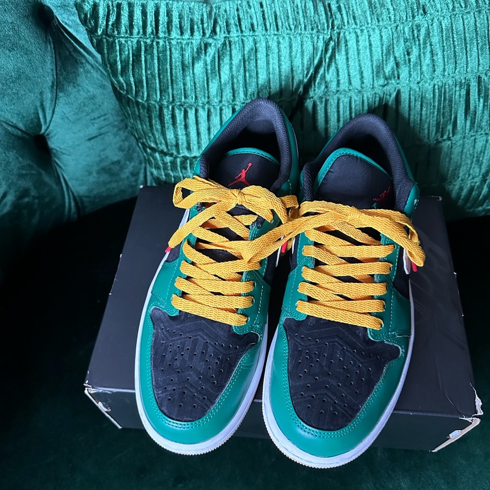 Air Jordan 1 Low SE